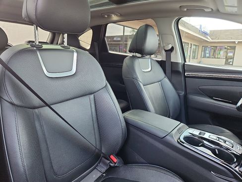 Used 2022 Hyundai Tucson Limited image 34