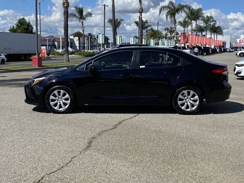 Certified 2025 Toyota Corolla LE FWD image 40