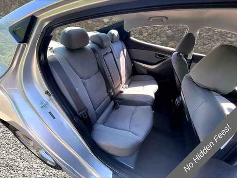 Used 2013 Hyundai Elantra GLS FWD image 23