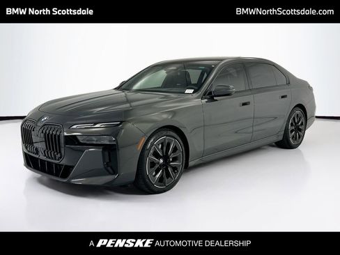 Used 2026 BMW 740i w/ Premium Package RWD image 1