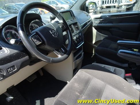 Used 2014 Dodge Grand Caravan SE FWD image 12