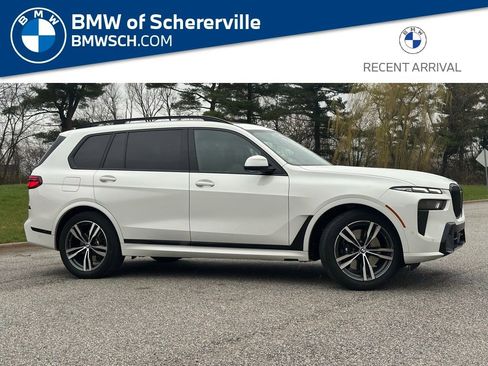 Certified 2025 BMW X7 xDrive40i w/ M Sport Package image 1