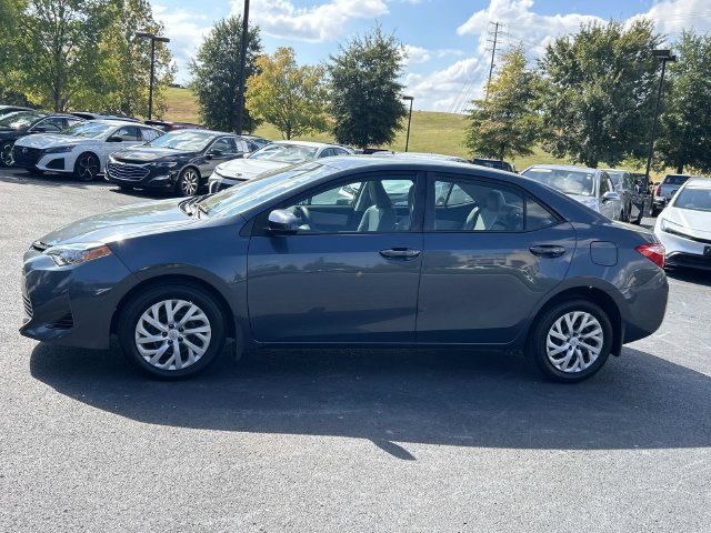 Used 2017 Toyota Corolla LE w/ Carpet Mat Package (TMS) FWD image 7