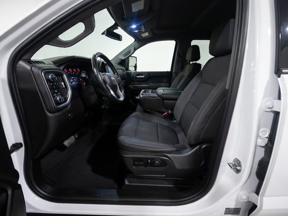 Used 2021 Chevrolet Silverado 2500 LT w/ Fleet Comfort Package AWD/4WD image 14