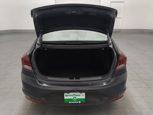Used 2020 Hyundai Elantra SE FWD image 29