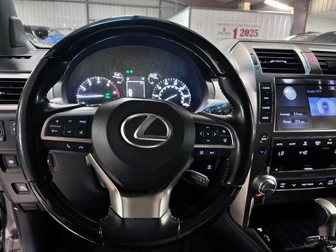 Used 2021 Lexus GX 460 Premium AWD/4WD image 19