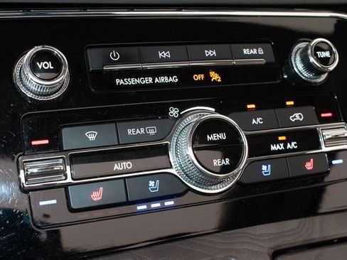 Used 2023 Lincoln Navigator Reserve AWD/4WD image 34