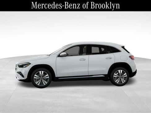 Used 2026 Mercedes-Benz GLA 250 4MATIC image 36