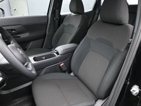 New 2026 Nissan Kicks S image 12