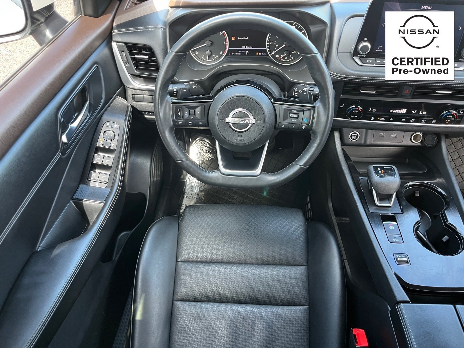 Certified 2023 Nissan Rogue SV w/ SV Premium B Package FWD image 13