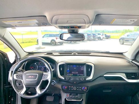Used 2021 GMC Terrain SLT FWD image 15