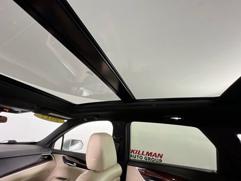 Used 2017 Cadillac XT5 Luxury w/ Driver Awareness Package FWD image 25