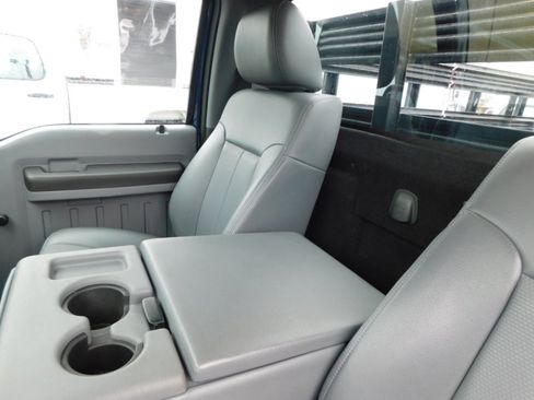 Used 2015 Ford F250 XL image 29