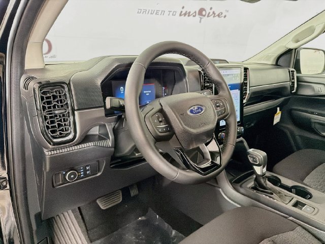New 2026 Ford Ranger XLT w/ Black Appearance Package RWD image 10