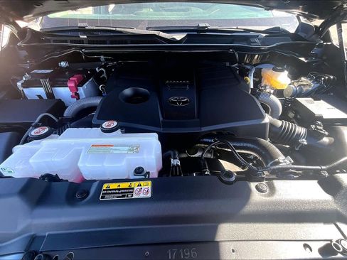 Used 2024 Toyota Tundra SR5 image 29