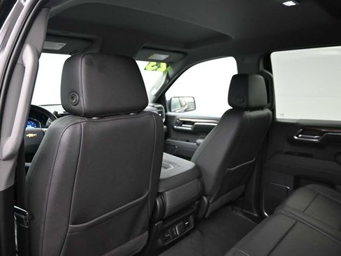 Used 2023 Chevrolet Silverado 1500 LT w/ Leather Package AWD/4WD image 57