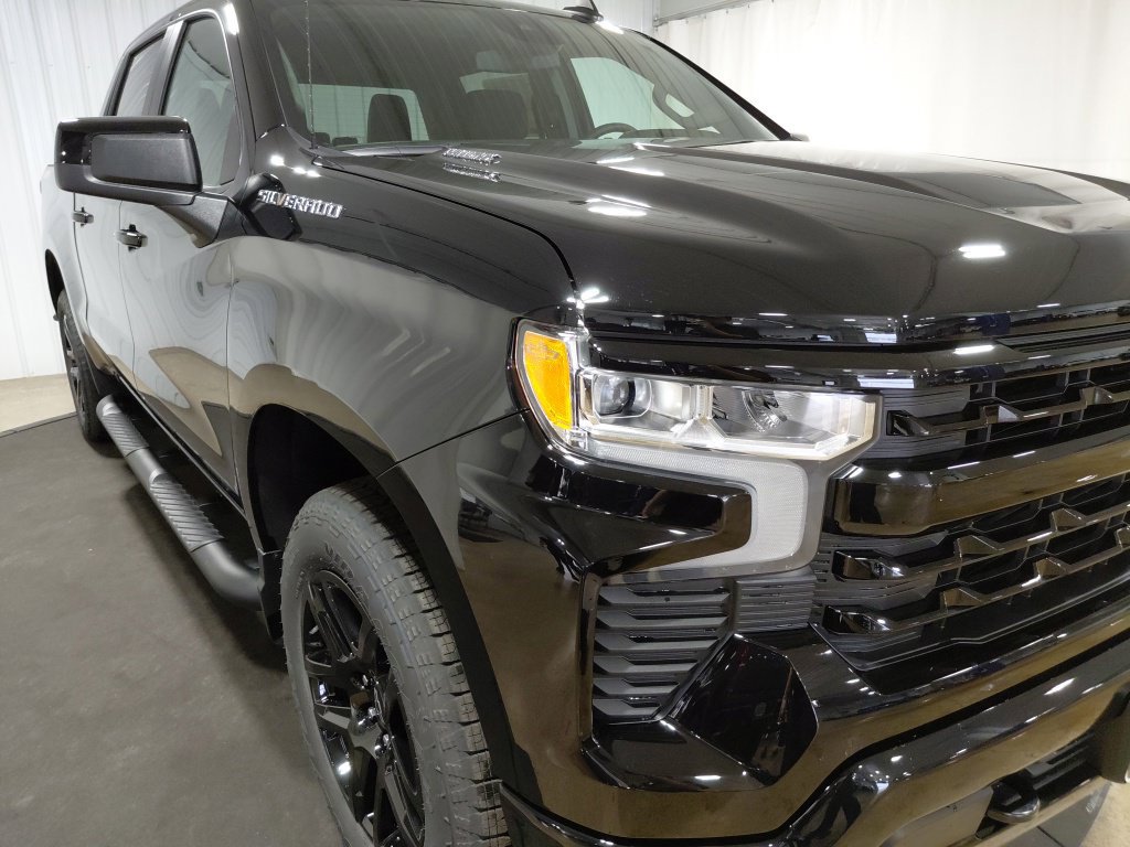 New 2026 Chevrolet Silverado 1500 RST w/ RST Select Package AWD/4WD image 14