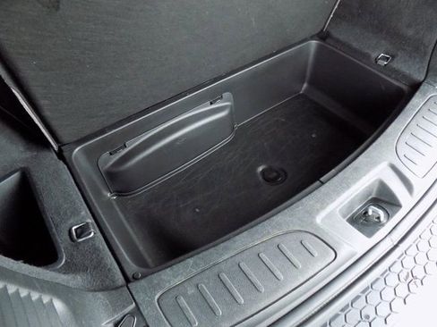 Used 2024 Dodge Durango GT image 34