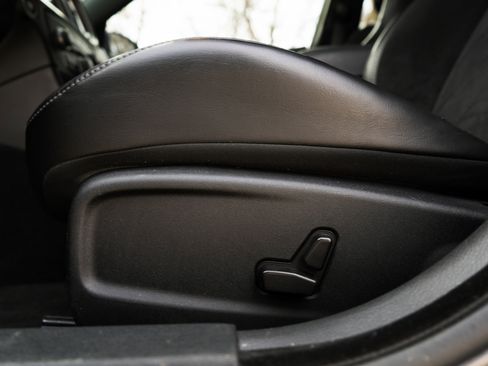 Used 2022 Dodge Charger R/T w/ Plus Group image 37