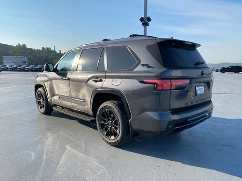New 2026 Toyota Sequoia Platinum AWD/4WD image 7