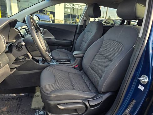 Used 2019 Kia Niro LX image 25