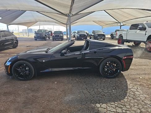 Used 2018 Chevrolet Corvette Stingray Coupe w/ 2LT Preferred Equipment Group image 22
