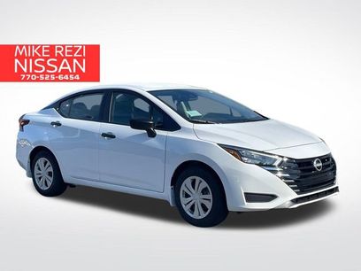 New 2025 Nissan Versa S w/ Trunk Package