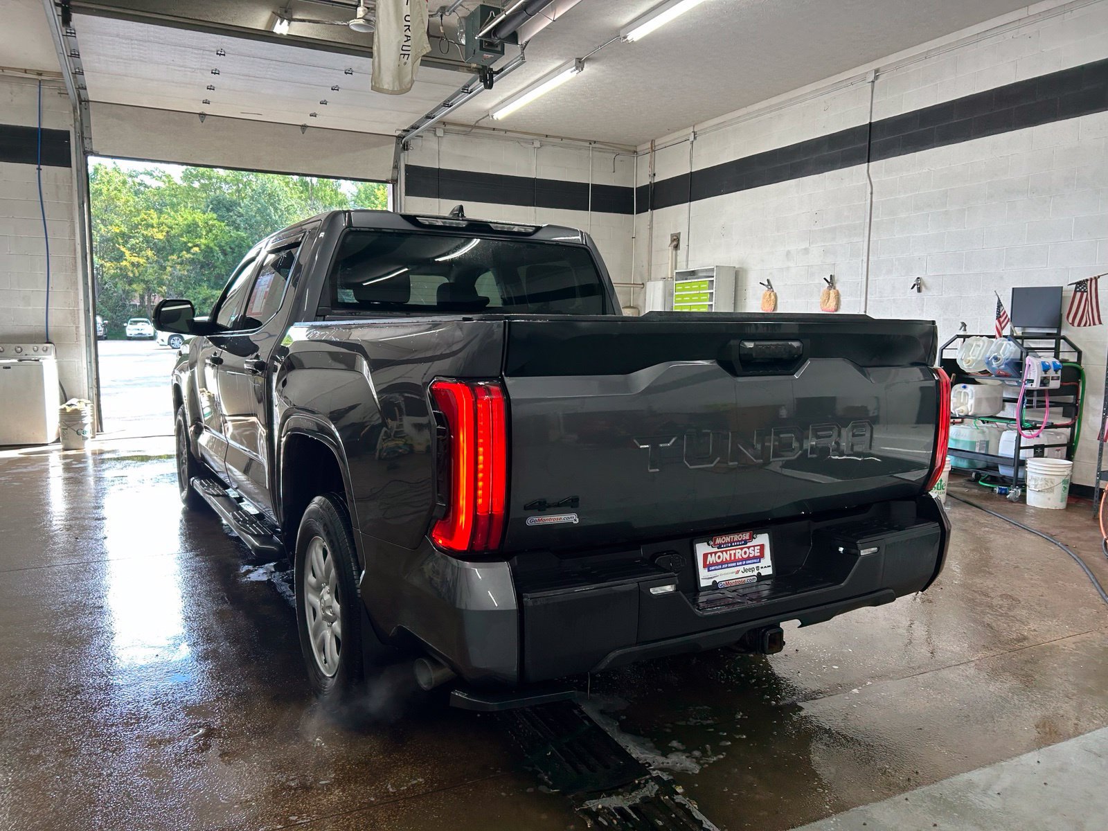 Used 2024 Toyota Tundra SR w/ SR Tow Package AWD/4WD image 4