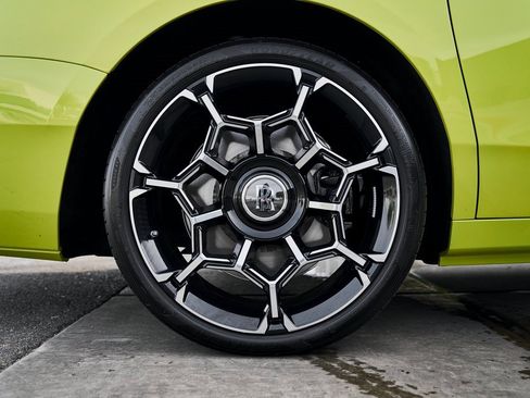 Used 2025 Rolls-Royce Ghost Black Badge image 18