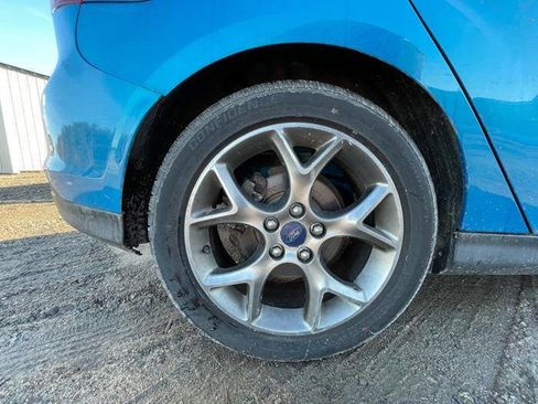 Used 2014 Ford Focus SE w/ Equipment Group 201A image 16