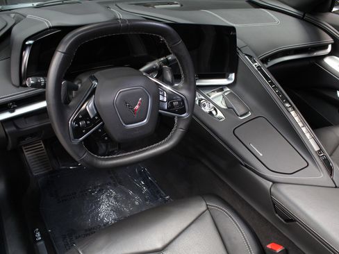 Used 2024 Chevrolet Corvette Stingray Coupe w/ Z51 Performance Package image 43