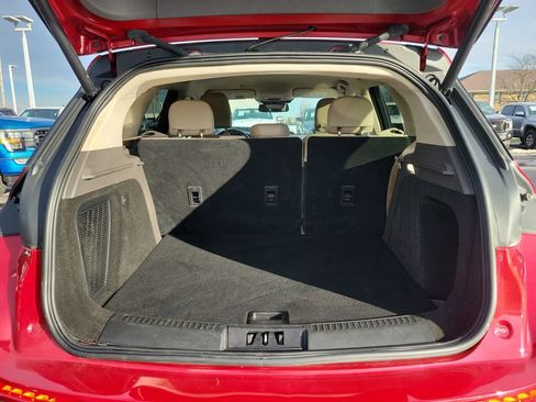 Certified 2022 Lincoln Corsair FWD image 10