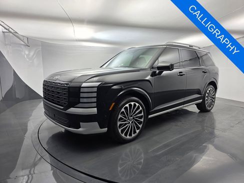 Used 2026 Hyundai Palisade Calligraphy image 8