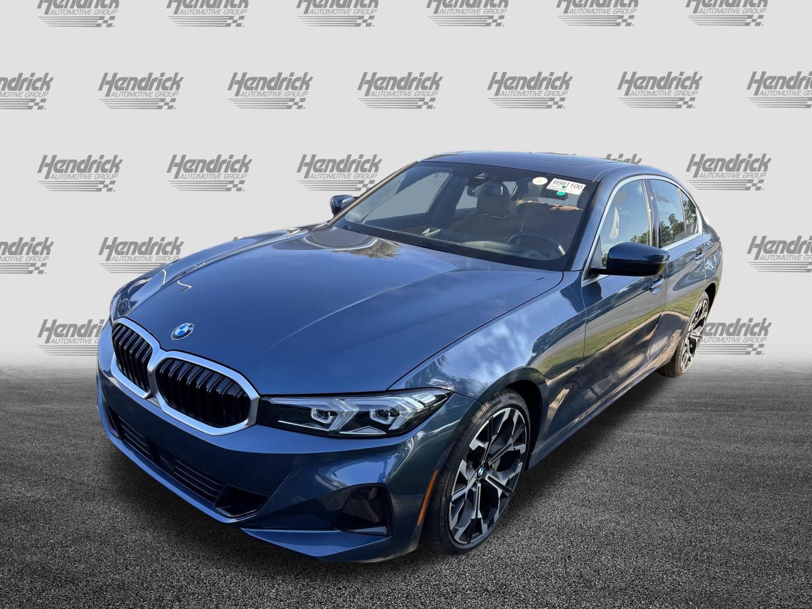 Certified 2025 BMW 330i Sedan RWD image 7