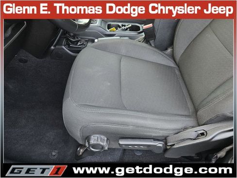 Certified 2021 Jeep Gladiator Willys image 24