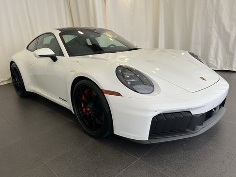 New 2025 Porsche 911 Carrera GTS image 7