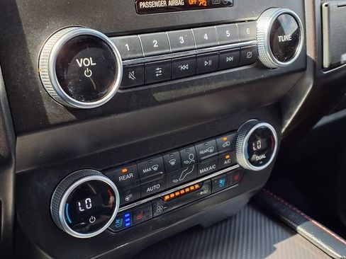 Used 2021 Ford Expedition Limited RWD image 13