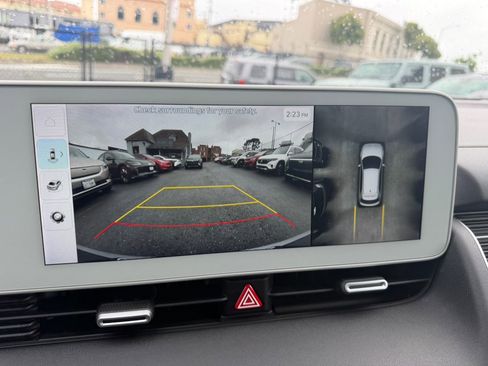 Used 2023 Hyundai Ioniq 5 Limited image 26