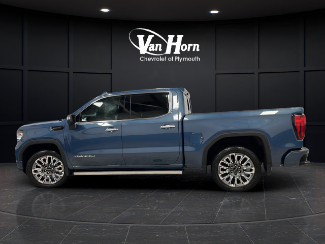 Used 2025 GMC Sierra 1500 Denali Ultimate AWD/4WD image 4