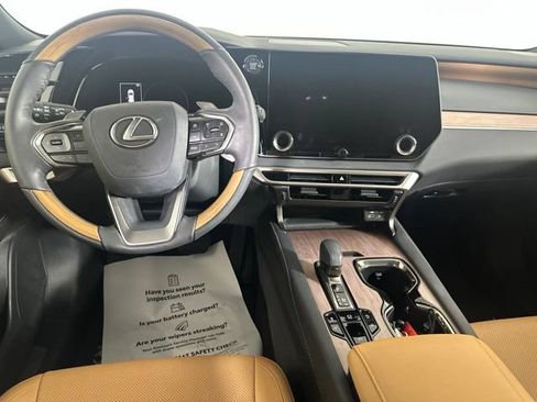 Used 2024 Lexus RX 350 Premium w/ Cold Area Package AWD/4WD image 22