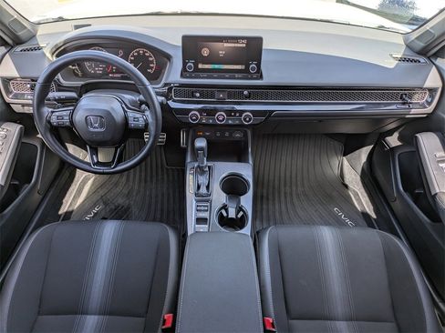 Used 2025 Honda Civic Sport image 14