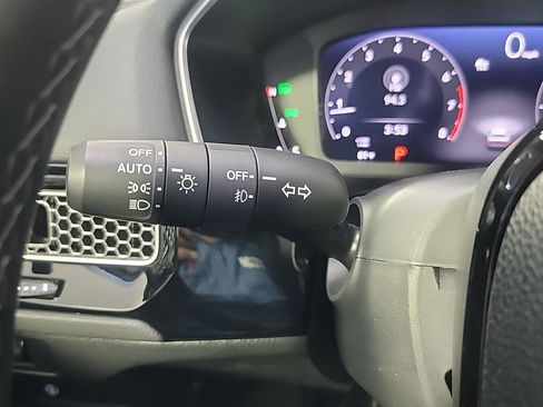 Used 2022 Honda Civic Touring image 28