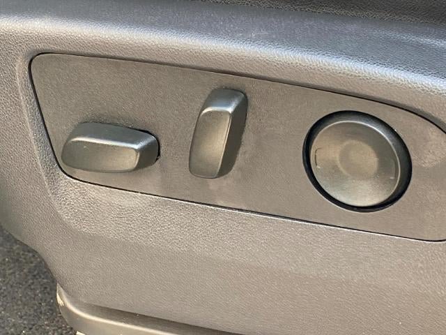 Used 2025 Chevrolet Silverado 3500 High Country w/ High Country Premium Package AWD/4WD image 18