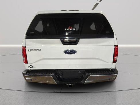 Used 2017 Ford F150 XLT w/ Equipment Group 302A Luxury image 4