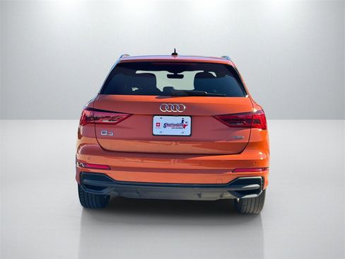 Used 2024 Audi Q3 2.0T Premium image 6