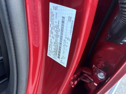 Used 2024 Ford F350 Platinum w/ FX4 Off-Road Package image 19