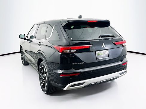 Used 2024 Mitsubishi Outlander SE image 5