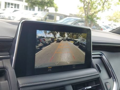 Used 2023 Chevrolet Tahoe Premier RWD image 20