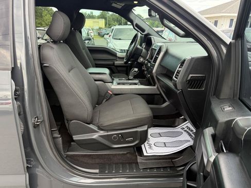 Used 2016 Ford F150 XLT w/ Equipment Group 302A Luxury RWD image 12
