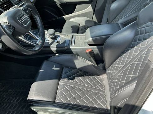 Used 2019 Audi SQ5 Prestige AWD/4WD image 21